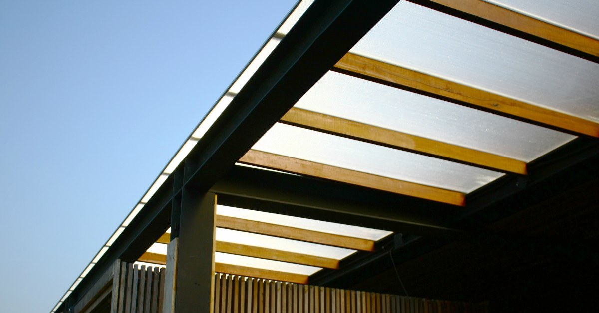 houten overkapping plat dak maken 7 stappen buitenlevengevoel nl